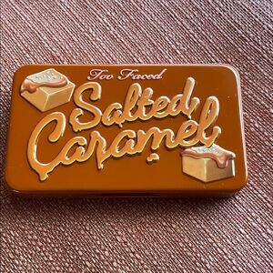 Too Faced Salted Caramel Eyeshadow Tin - Caramel & Gold Accents